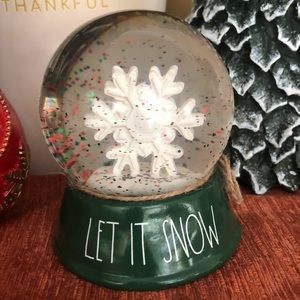 RAE DUNN: Snow-Globe "LET IT SNOW"